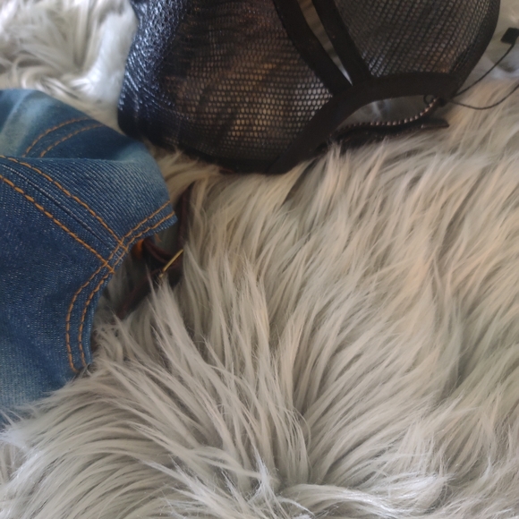 4 Hats Bundle - NWT + Vintage - Picture 2 of 2